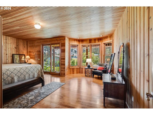 17765 Monnier Rd Ne, House other with 5 bedrooms, 4 bathrooms and 4 parking in Hubbard OR | Image 14