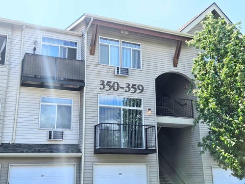 22855 E Country Vista Dr, Liberty Lake, WA, 99019-7711 | Card Image
