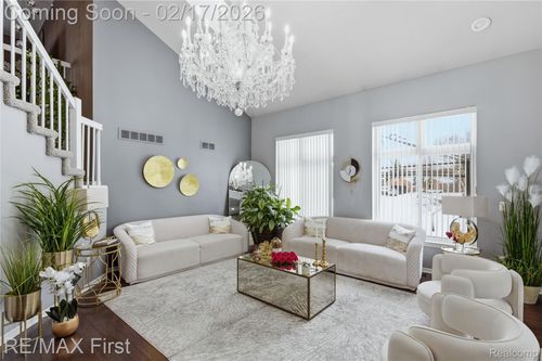 48767 Brittany Parc Dr, Macomb, MI, 48044-2121 | Card Image