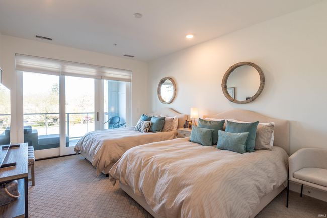 APT-305 - 304 W Kirkwood Ave, Condo with 2 bedrooms, 2 bathrooms and null parking in Bloomington IN | Image 10