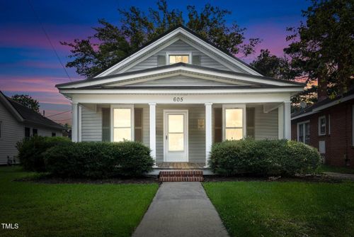 605 Saint David St, Tarboro, NC, 27886-4409 | Card Image