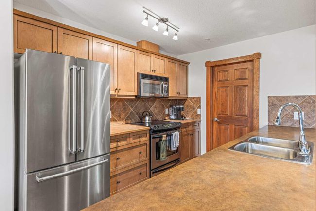 306 - 170 Crossbow Place, Home with 2 bedrooms, 2 bathrooms and 2 parking in Canmore AB | Image 22