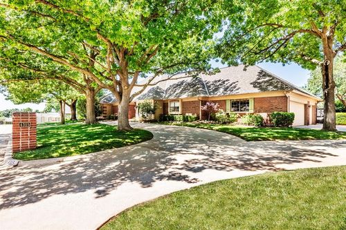 4315 Saint Gregory Dr, Oklahoma City, OK, 73120-8310 | Card Image