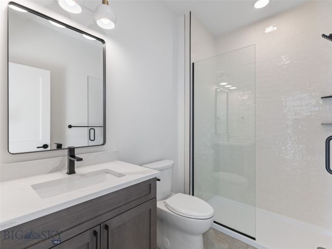 Guest Bathroom off the main entry | Image 5