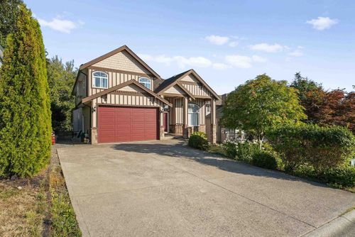 8032 Melburn Dr, Mission, BC, V2V7B6 | Card Image