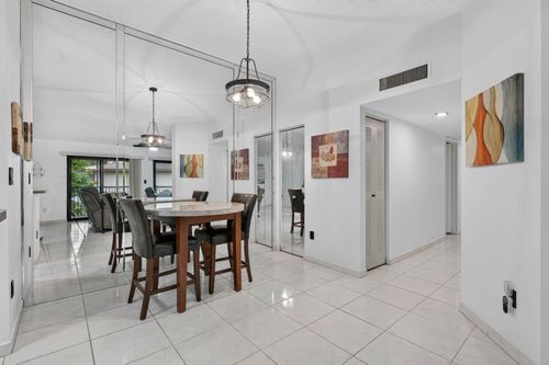 206-9474 S Belfort Cir, Tamarac, FL, 33321-1861 | Card Image