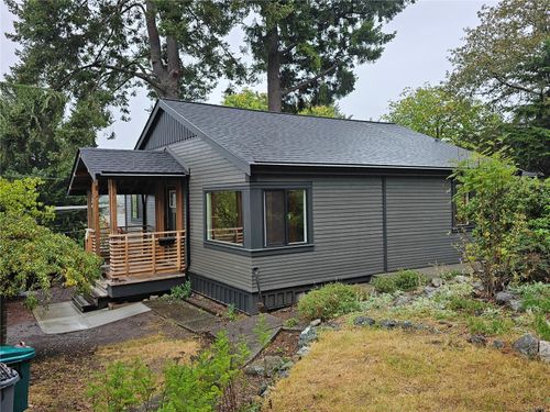 227 Stormont Rd, View Royal, BC, V9B1P7 | Card Image