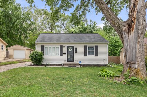 1513 62nd St, Des Moines, IA, 50311-1915 | Card Image