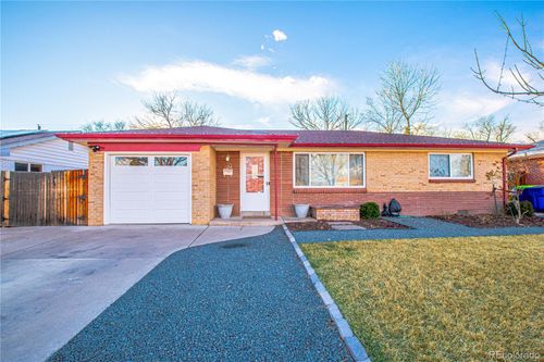 1543 S Benton St, Lakewood, CO, 80232-7215 | Card Image