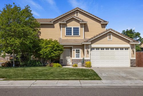 5301 Darpinian Court, Riverbank, CA, 95367 | Card Image