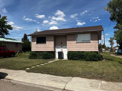 301 1 Avenue S, Coutts, AB, T0K0N0 | Card Image