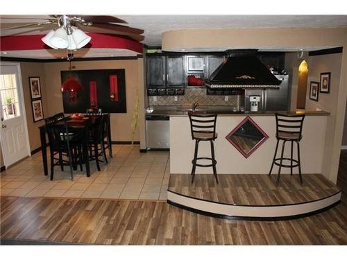 5425 Slay Dr, The Colony, TX, 75056-1890 | Card Image