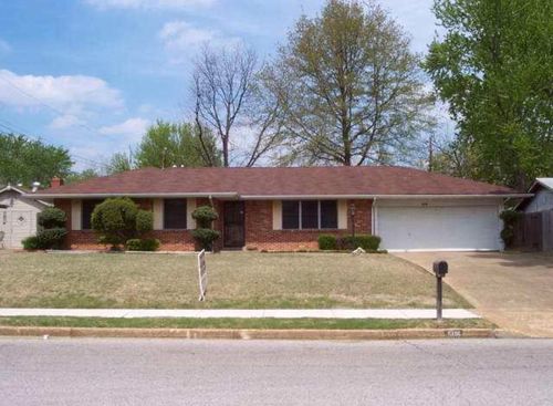 5116 Craigmont Dr, Memphis, TN, 38134-2929 | Card Image