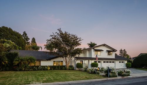 10262 Old Lamplighter Ln, Villa Park, CA, 92861 | Card Image