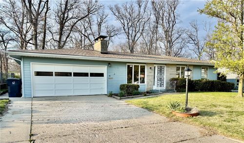 66 Sandcreek Drive, Decatur, IL, 62521 | Card Image