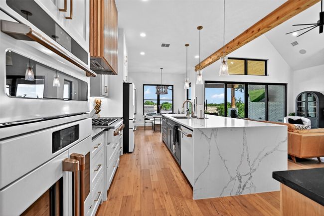 2028 Fox Bend Trce, House other with 4 bedrooms, 4 bathrooms and null parking in Gunter TX | Image 14