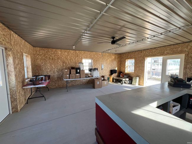 410 W Burress Rd, House other with 2 bedrooms, 2 bathrooms and null parking in Dale IN | Image 28
