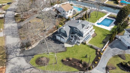 8 Canal Way, Hampton Bays, NY, 11946-3304 | Card Image