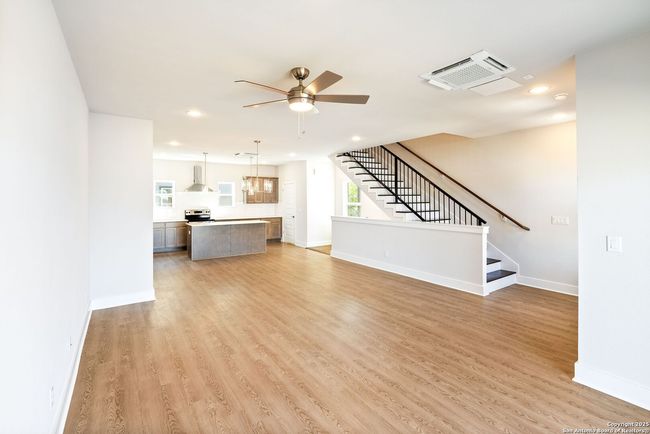 UNIT-2101 - 419 Ira Ave, House other with 3 bedrooms, 4 bathrooms and null parking in San Antonio TX | Image 15