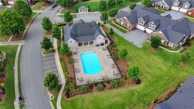 3411 Lindenridge Dr, Condo with 3 bedrooms, 3 bathrooms and null parking in Buford GA | Image 59
