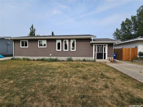 317 4th Ave W, Unity, SK, S0K4L0 | Card Image
