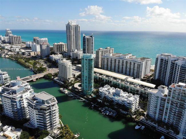 302 - 5970 Indian Creek Dr, Condo with 3 bedrooms, 3 bathrooms and null parking in Miami Beach FL | Image 27