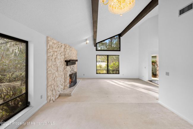 16 Boxelder Ct, House other with 3 bedrooms, 2 bathrooms and null parking in Homosassa FL | Image 7