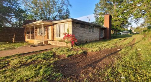 1207 S Montgomery Ave, Sheffield, AL, 35660-6331 | Card Image