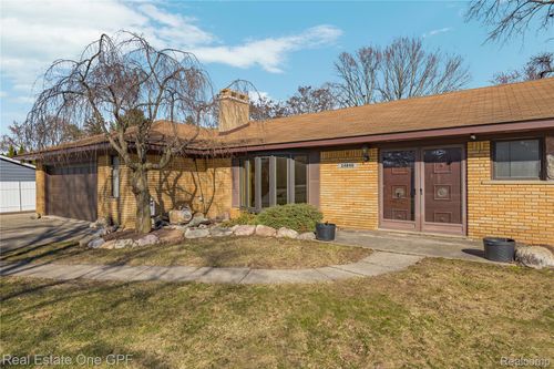 24840 Taft Rd, Novi, MI, 48375-2241 | Card Image