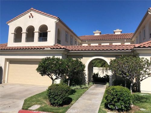 68 Avenida Cristal, San Clemente, CA, 92673 | Card Image
