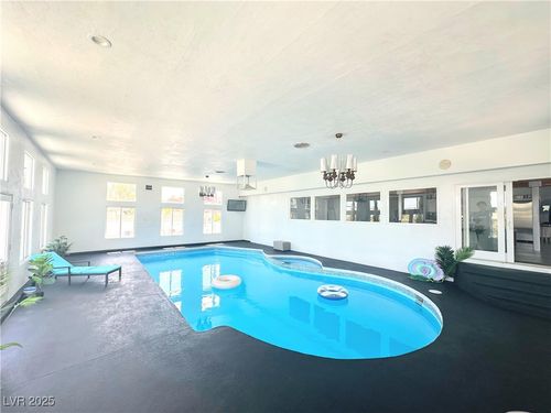 2890 Belcastro St, Las Vegas, NV, 89117-3036 | Card Image