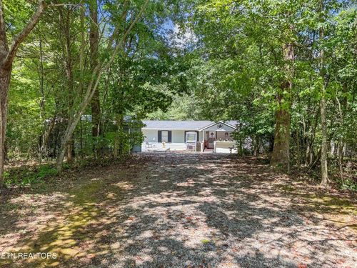 160 Casey Rd, Harriman, TN, 37748-8248 | Card Image