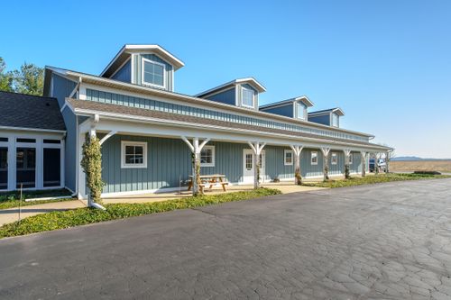 8700 N 32nd St, Richland, MI, 49083-8585 | Card Image