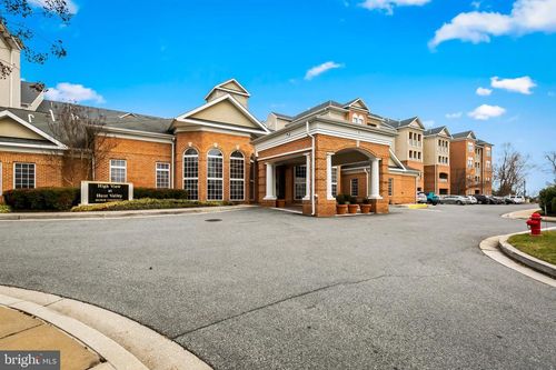 unit-214i-400 Symphony Cir, HUNT VALLEY, MD, 21030-2034 | Card Image