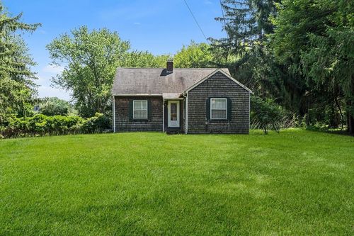 941 S Main St, Bellingham, MA, 02019-1803 | Card Image