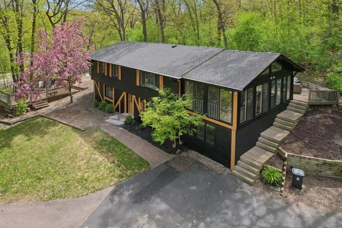 415 Magnolia Ln N, Plymouth, MN, 55441-5715 | Card Image
