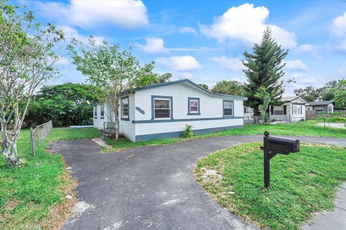 2300 Nw 31st Ave, Fort Lauderdale, FL, 33311-2705 | Card Image