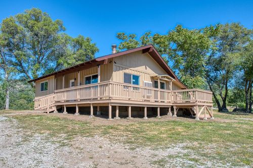 35772 Powerhouse Rd, Auberry, CA, 93602-9679 | Card Image