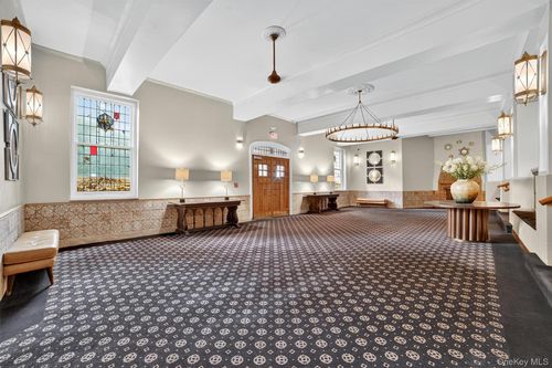 apt-2l-219 Bronx River Rd, Yonkers, NY, 10704-3717 | Card Image