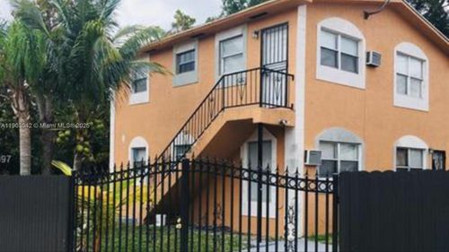 a-36 Ne 64th Ter, Miami, FL, 33138-5842 | Card Image
