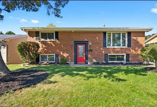 197 Belmont Ave, Kingston, ON, K7M4T3 | Card Image