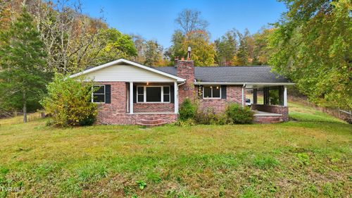4849 Sinking Creek Hwy, Dungannon, VA, 24245-3835 | Card Image