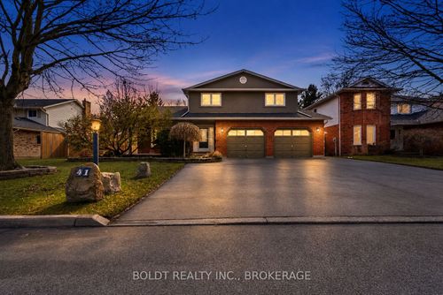 41 Farmington Dr, Saint Catharines, ON, L2S3G1 | Card Image