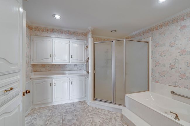 Owner's suite bath | Image 17