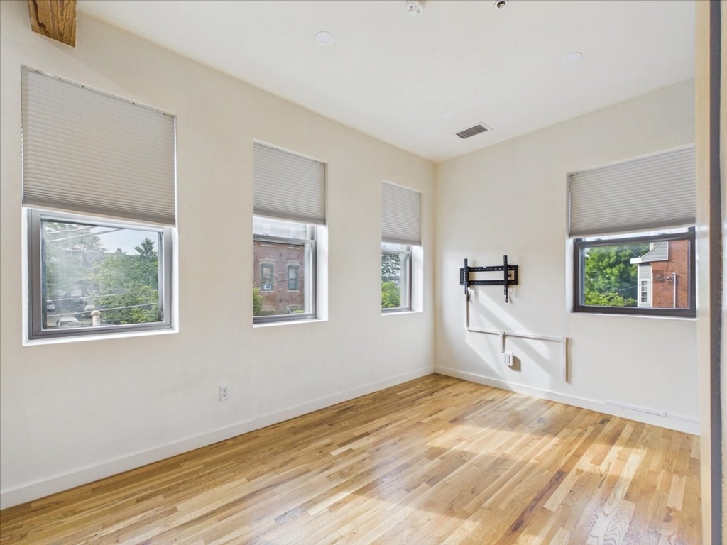 Residential in Chelsea 3
