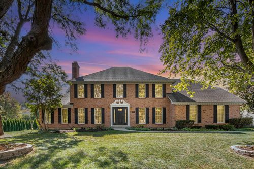 25w313 Mayflower Ave, Naperville, IL, 60540-3514 | Card Image