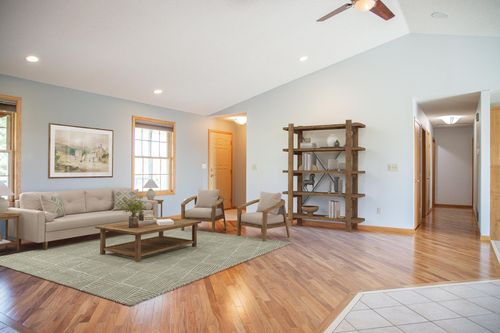 66182 310th Ave, Lake City, MN, 55041-3113 | Card Image