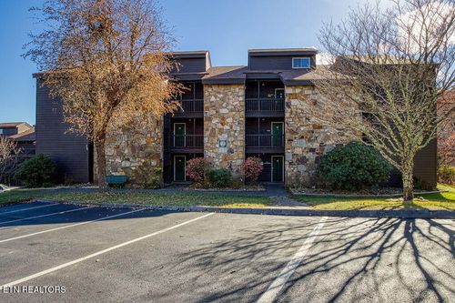 2102-1380 Ski View Dr, Gatlinburg, TN, 37738-4533 | Card Image