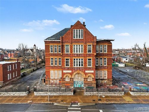 1131 N Euclid Ave, Saint Louis, MO, 63113-2009 | Card Image