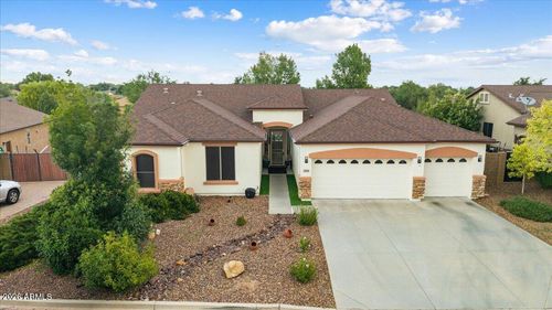 1535 E Yorkshire Ave, Chino Valley, AZ, 86323-7147 | Card Image